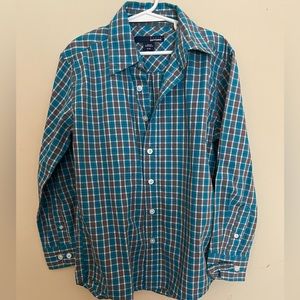 Boys size 8, button-down shirt. Beautiful colors!